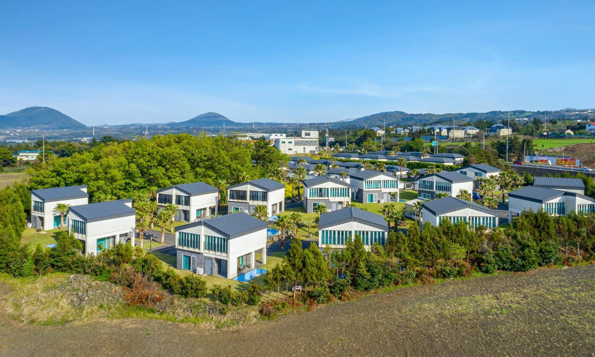 Pool And Villa Sorang Jeju Ngoại thất bức ảnh