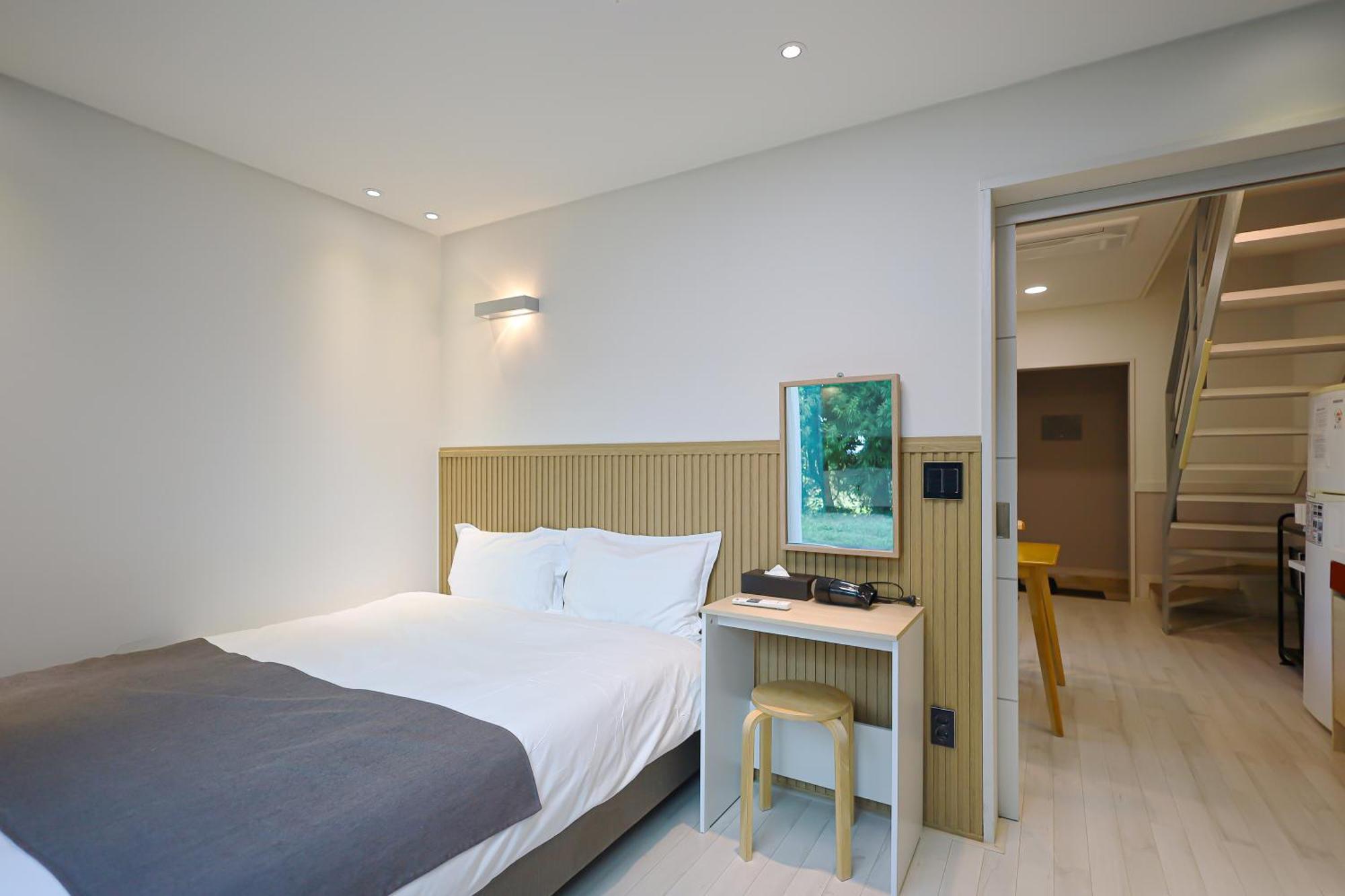 Pool And Villa Sorang Jeju Ngoại thất bức ảnh