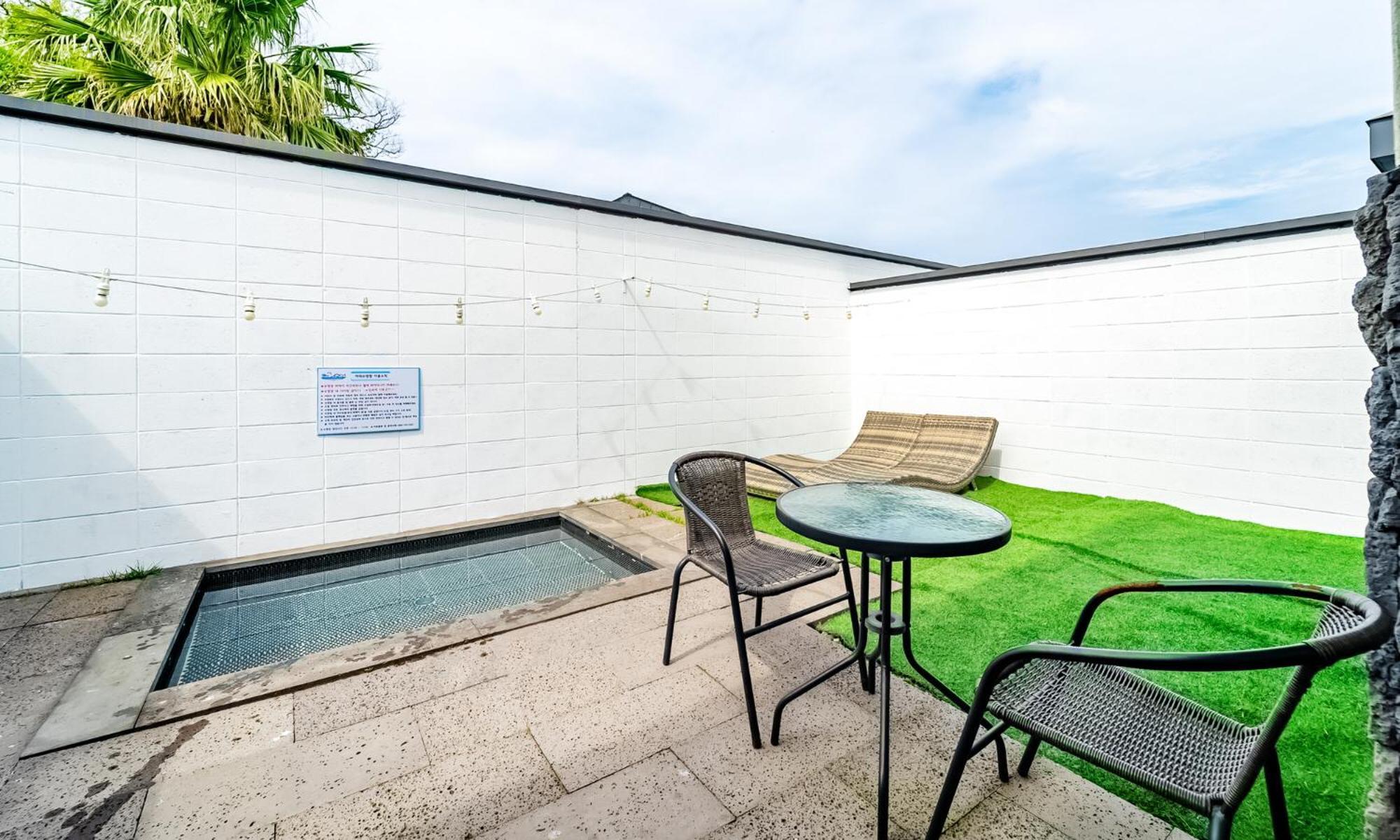 Pool And Villa Sorang Jeju Ngoại thất bức ảnh